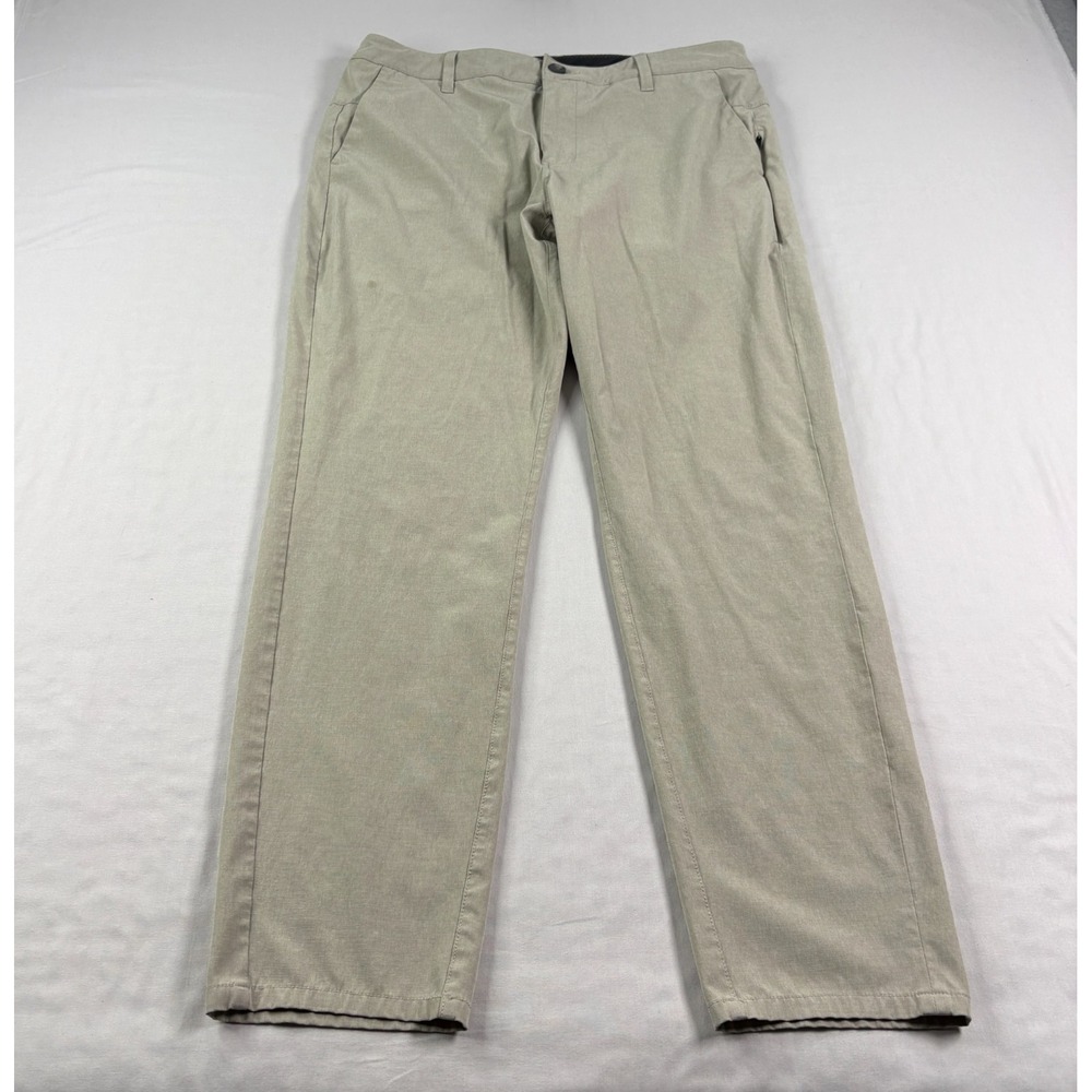 Vuori Aim Pants Mens Size 32 Beige Chino Golf Tech Stretch Performance Casual